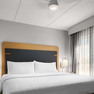 One-Bedroom King Suite